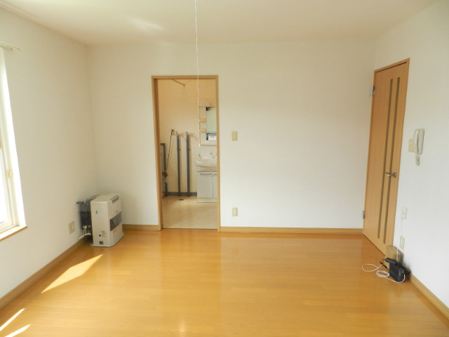 ハイツ夕陽ヶ丘の居間・リビング