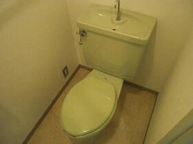 エステージワコーのトイレ|※別部屋参照