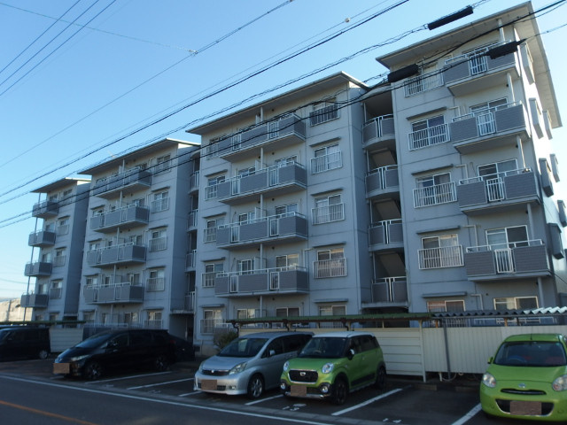 葵マンションの外観