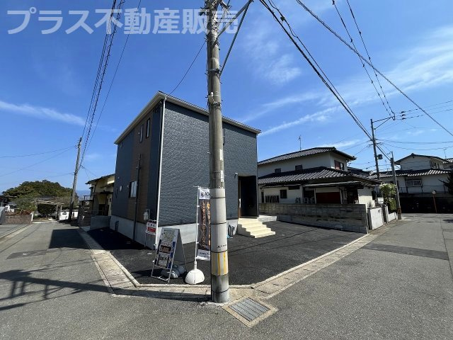 【玄関】 | 那珂川市片縄西5丁目第1　1号棟（全1棟）【仲介手数料無料・0円】 | 現地写真。