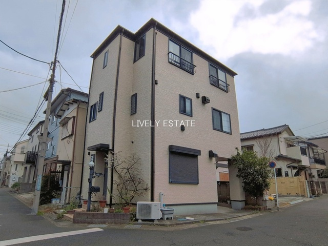 草加市小山2丁目 中古戸建の外観