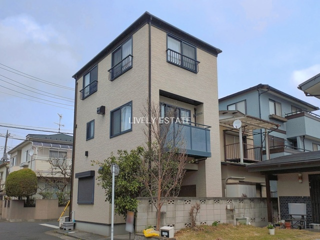 草加市小山2丁目 中古戸建の外観
