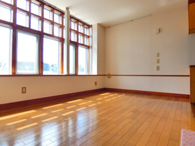 【居間・リビング】 | 砂川ビレッジEAST