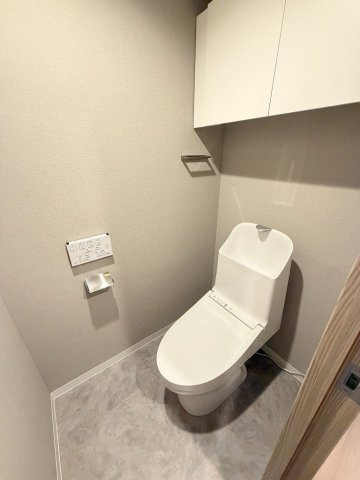 パークフィールドみさとテラ・ウエスト3街区1号館のトイレ|新品交換済みのトイレです