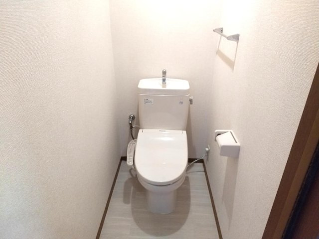 カーサソレイユ　Ｂ棟のトイレ