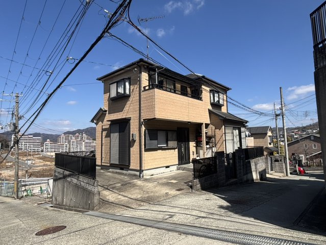 神戸市北区山田町下谷上字猪ころび戸建の前面道路含む現地写真