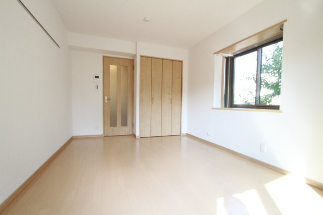 サンクシェル三軒茶屋　三軒茶屋エリア　オートロック　南東角部屋の内装