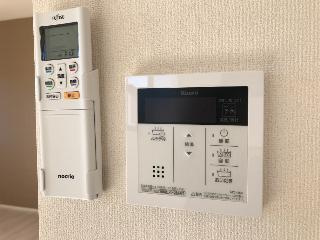 ロングパインの設備|給湯器リモコン
