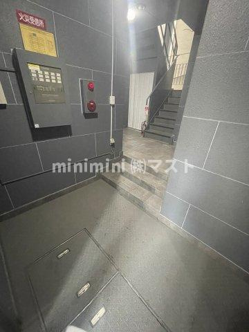 アドラブール西大阪のロビー