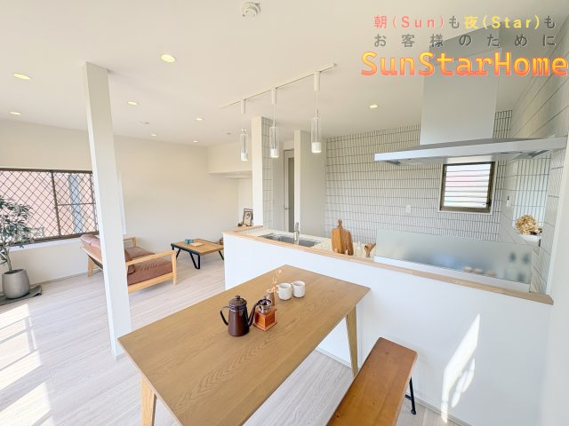 【サンスターホーム】青梅市野上町1丁目　リノベーション住宅の居間・リビング