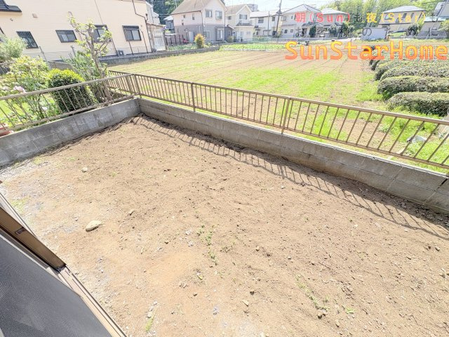 【サンスターホーム】青梅市野上町1丁目　リノベーション住宅の庭