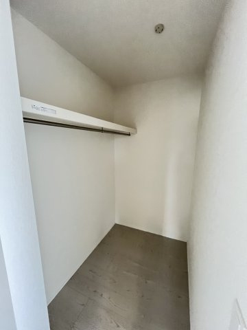 【収納】 | 那珂川市片縄西5丁目3期　1号棟（全1棟）【仲介手数料無料・0円】 | 施工例。施工例は完成時と異なる場合があります。