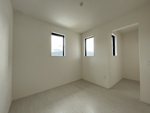 【子供部屋】 | 那珂川市片縄西5丁目3期　1号棟（全1棟）【仲介手数料無料・0円】 | 施工例。施工例は完成時と異なる場合があります。