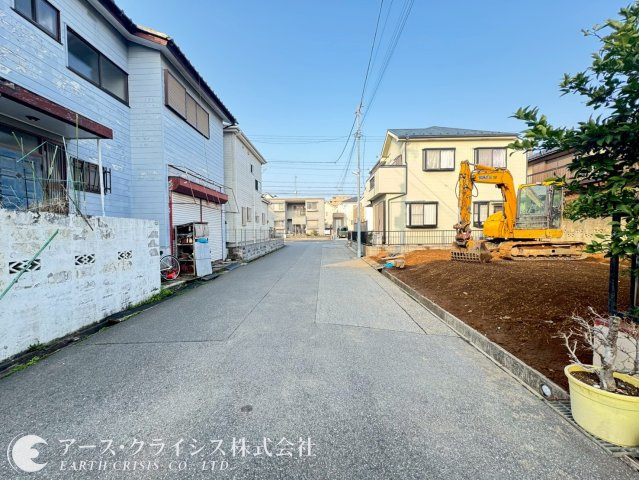 【前面道路含む現地写真】 | 船橋市習志野台534Ⅱ① | お気に入りのハウスメーカーや工務店で建築可能。デザインも間取も自由に決められるので、「自分たちらしい暮らし」を実現できます。日常に便利さと穏やかさを兼ね備えてた、立地はいかがでしょうか。