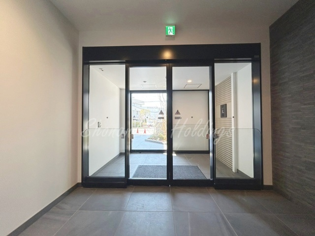 藤沢市羽鳥１丁目の賃貸マンションのエントランス