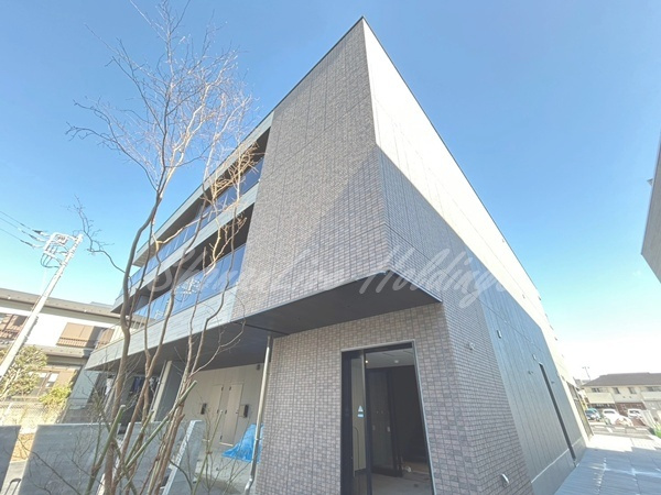 藤沢市羽鳥１丁目の賃貸マンションの外観