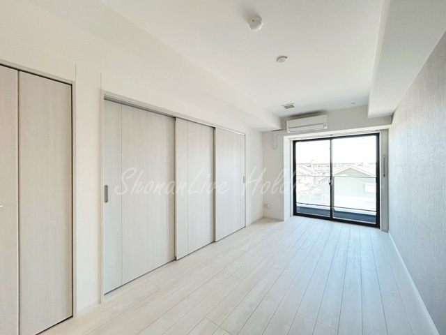 藤沢市羽鳥１丁目の賃貸マンションの居間・リビング