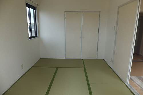 アンソレイエ21A棟の和室