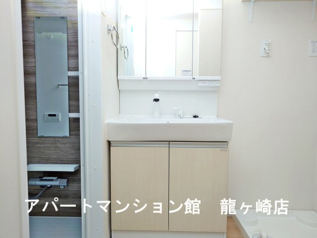 ココ・ハウスの独立洗面台
