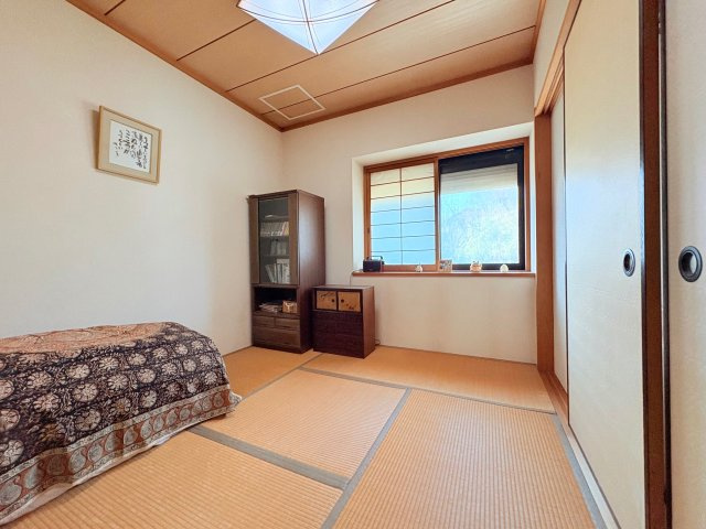 神戸市北区星和台1丁目戸建の和室