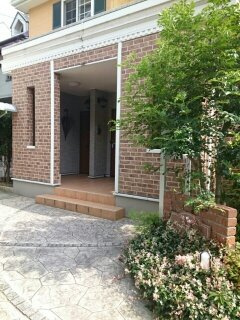 【エントランス】 | ハーモニーヴィレッジ池田 | 落ち着いたエントランスです