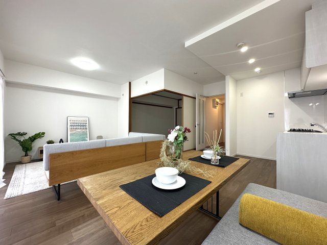 西神中央ウェステージ壱番館の居間・リビング