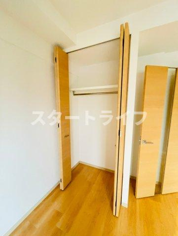 大阪市東淀川区淡路１丁目の賃貸マンションの収納