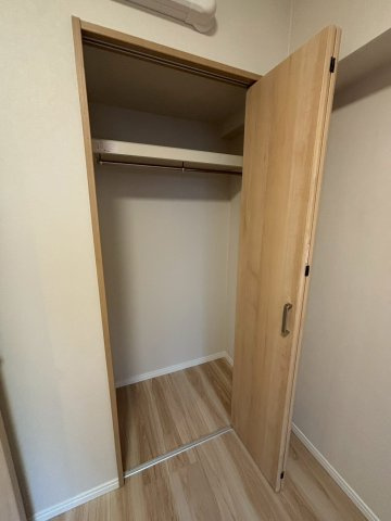 【収納】洋伸小豆沢公園マンション 