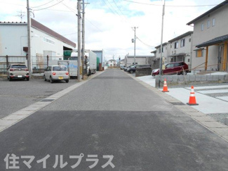 【前面道路含む現地写真】 | 郡山市安積4丁目新築一戸建て２棟 | 前面道路含む現地写真です
