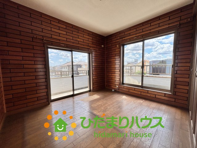 杉戸町内田４丁目　中古一戸建ての洋室