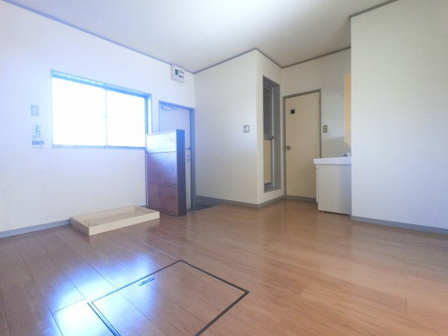 【居間・リビング】