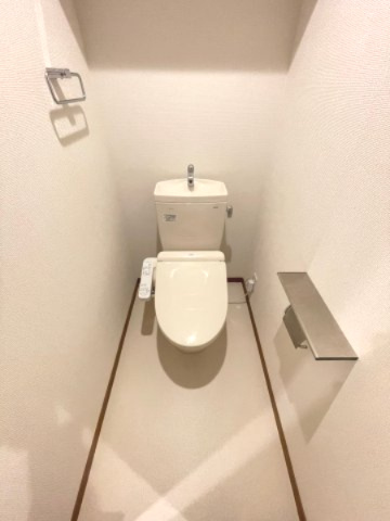 フォルトゥーナ田無のトイレ|クリーニング前のお写真となります