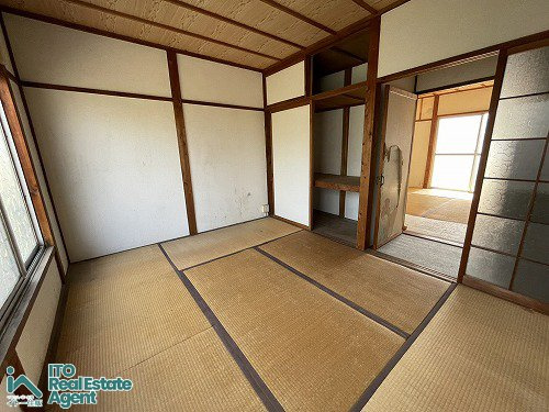 上賀茂南大路町 中古テラスの和室