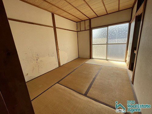 上賀茂南大路町 中古テラスの和室