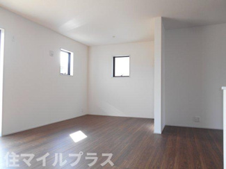 【居間・リビング】 | 郡山市大槻町前畑新築一戸建て3棟 | ゆったり過ごせるリビングです