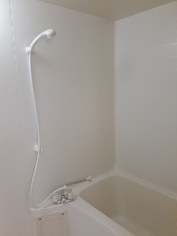 プライム駅東Ａの浴室