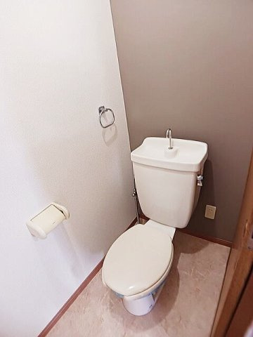 プラドール川口Ｂのトイレ