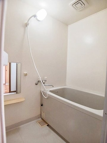 サニーパレス一条Ｂの浴室