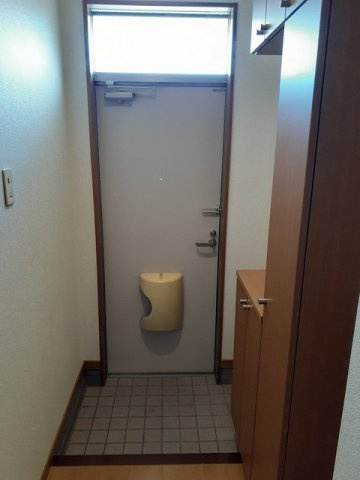 メゾン・ド・ボヌールの玄関