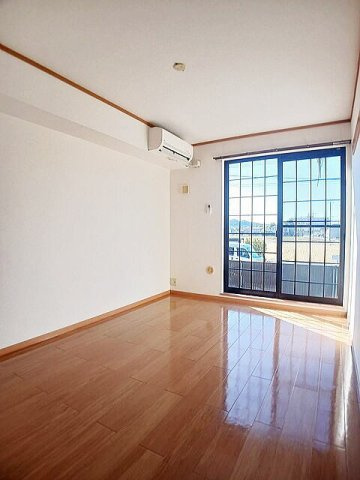エレガンス壱番館の内装