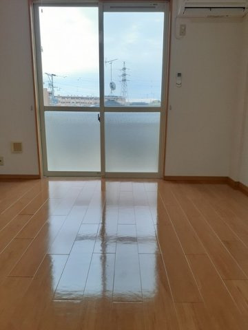 ペルラの居間・リビング