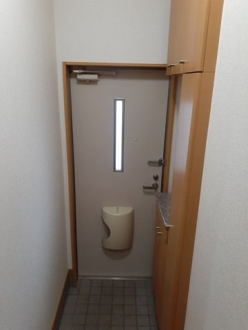 ペルラの玄関