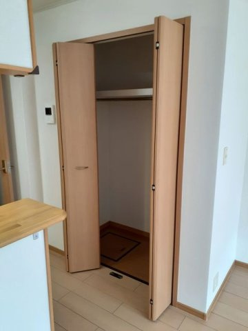 ラミアカ－メラ　ウーノの収納