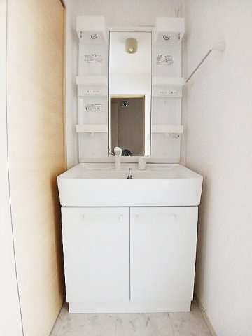 グリーンハイツ鷹取Ⅱの洗面所