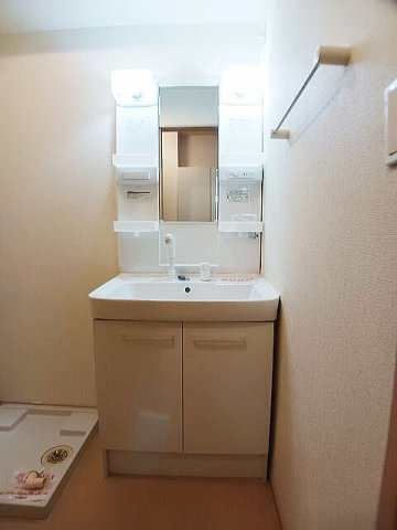 サン　ユタカの洗面所