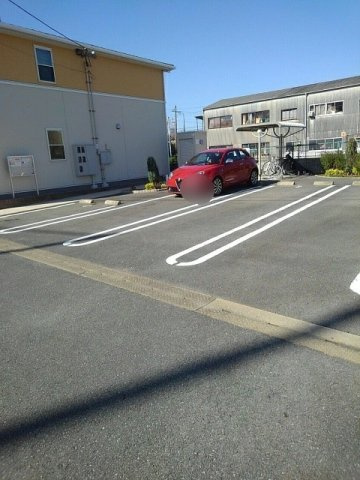 ル・エクセレの駐車場
