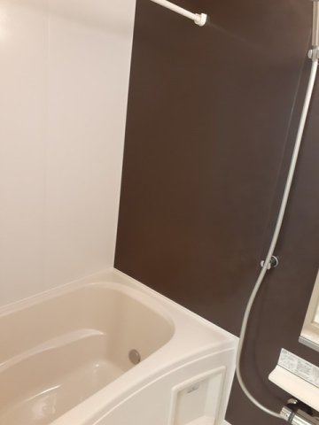 カレントヒルズ善導寺Ⅱの浴室