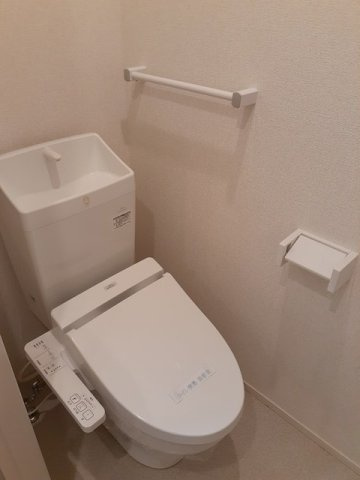 カレントヒルズ善導寺Ⅱのトイレ