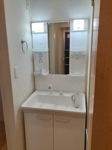 カレントヒルズ善導寺Ⅱの洗面所