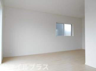 【居間・リビング】 | 郡山市安積荒井2丁目新築一戸建て2棟 | 使いやすい居間です